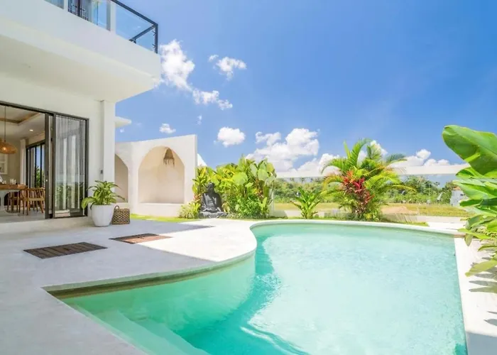 Villa Tropical Aurelia 4 Bedroom & Rooftop